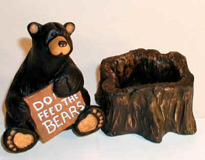 Bear Box View2.jpg (36322 bytes)