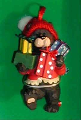 KS Bear with Packages 2.jpg (26813 bytes)