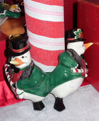 Penguin Pillar Candle Holder